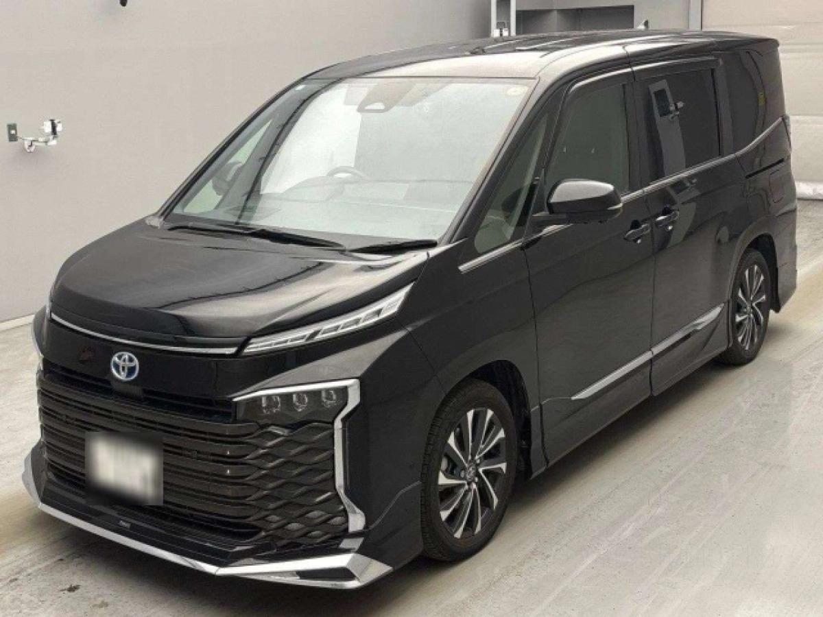 TOYOTA VOXY ZWR90W 2023