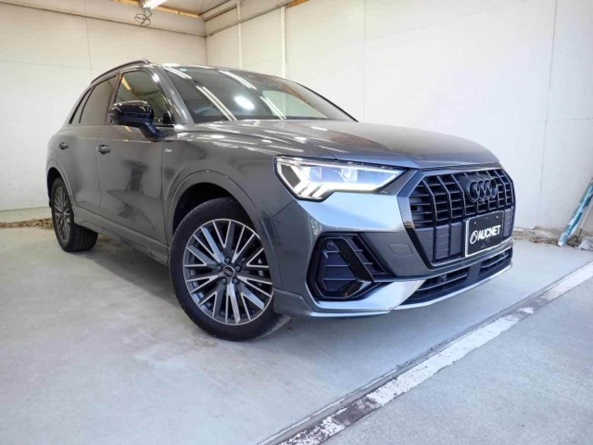 AUDI Q3 F3DFY 2023