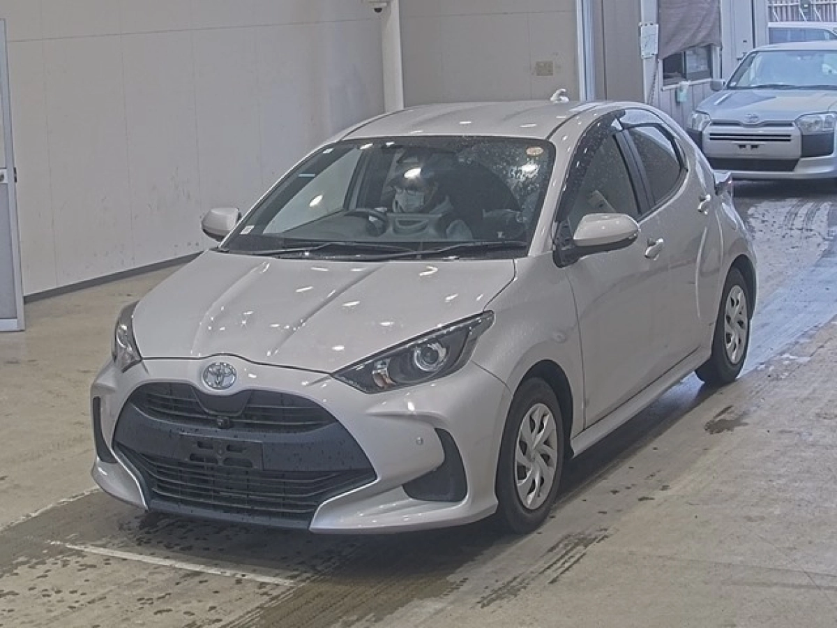 TOYOTA YARIS KSP210 2021