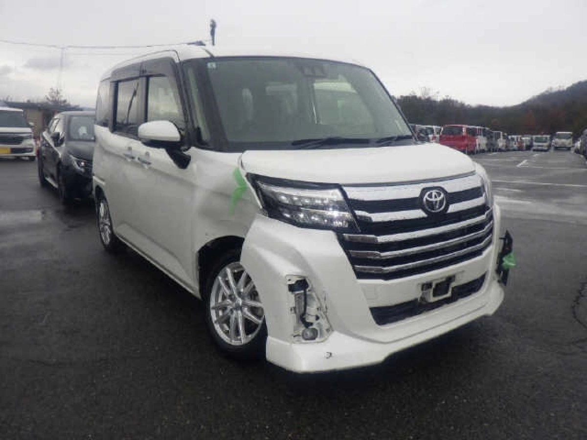 TOYOTA ROOMY M900A 2021