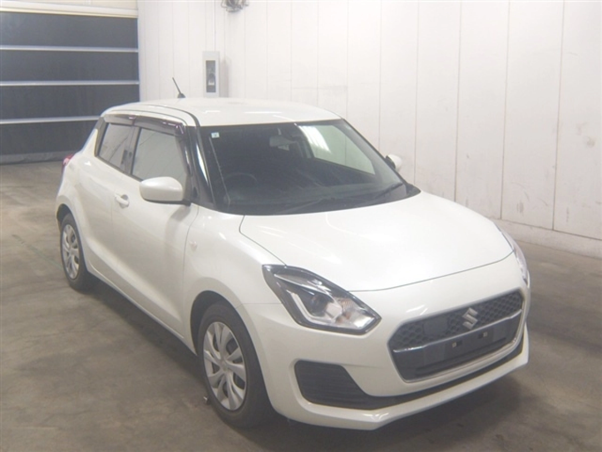 SUZUKI SWIFT ZC83S 2019