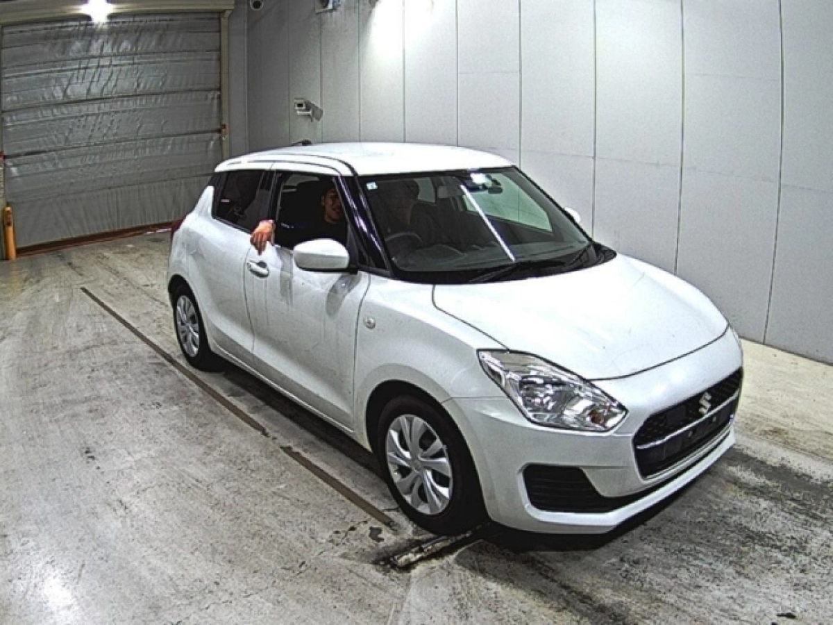 SUZUKI SWIFT ZC83S 2020