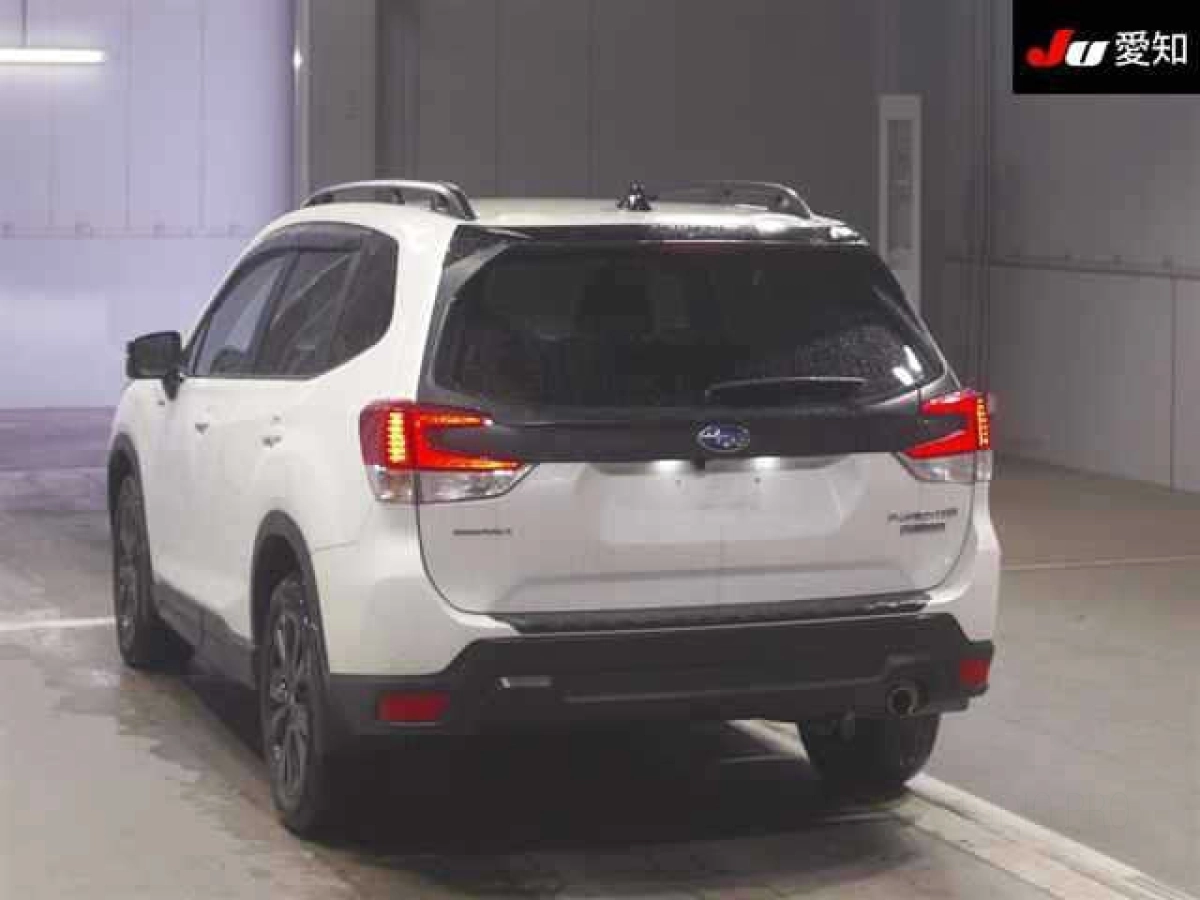 SUBARU FORESTER