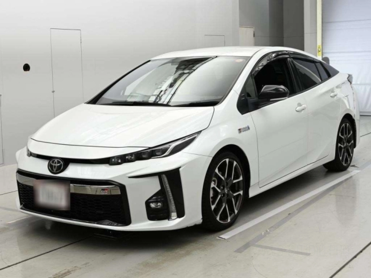 TOYOTA PRIUS PHV ZVW52 2022