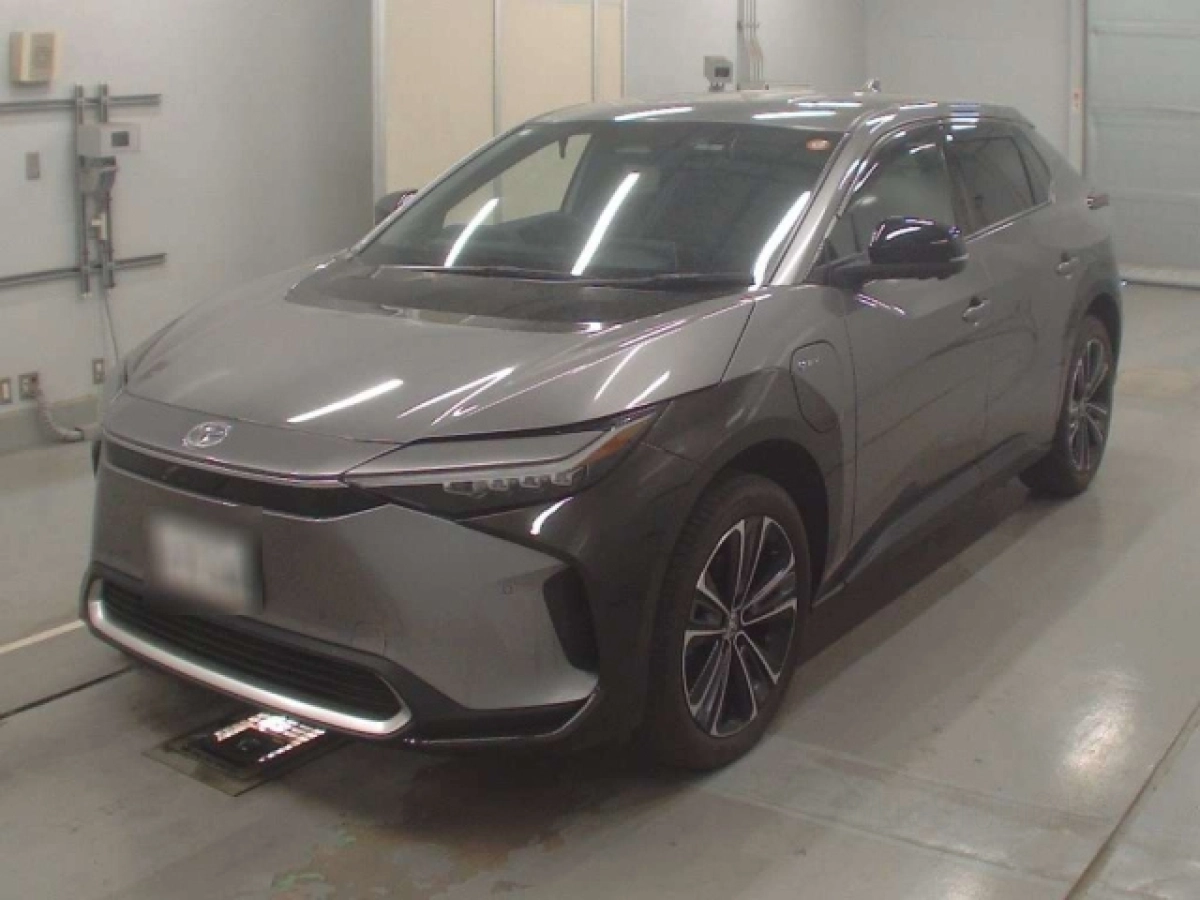 TOYOTA BZ4X XEAM10 2024