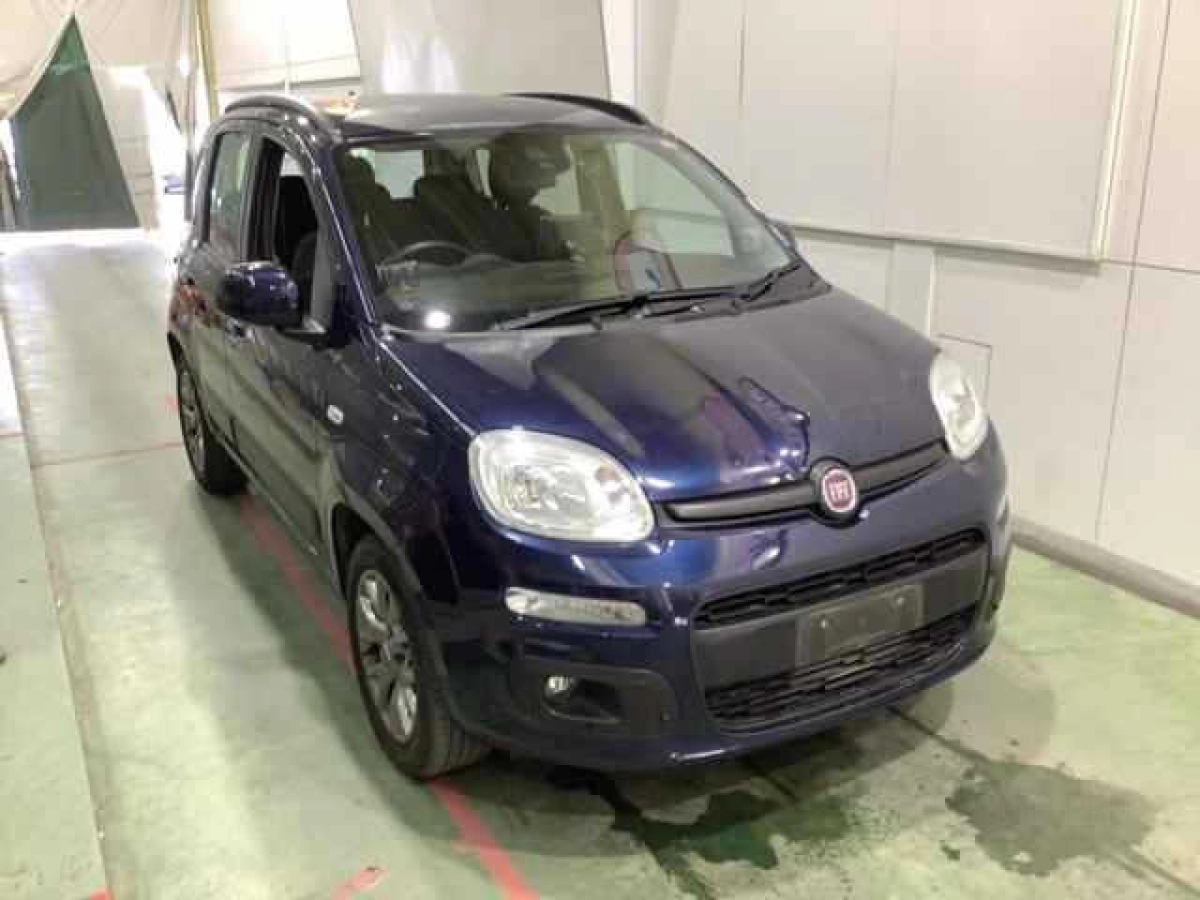 FIAT PANDA 13909 2019