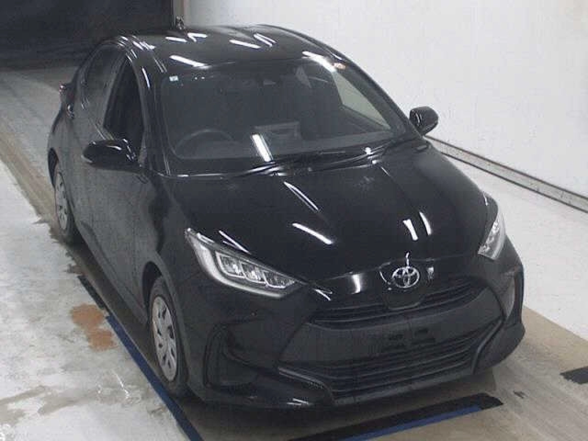 TOYOTA YARIS KSP210 2021