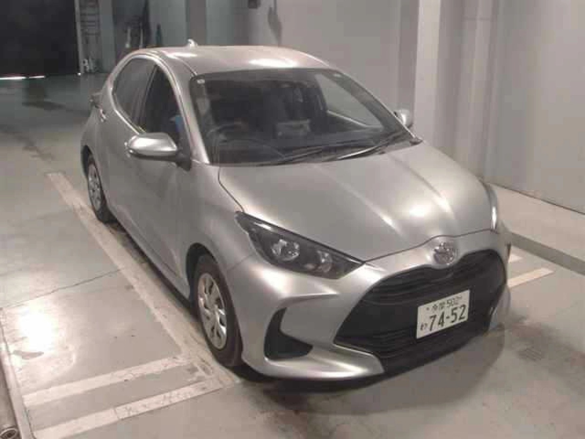 TOYOTA YARIS KSP210 2023