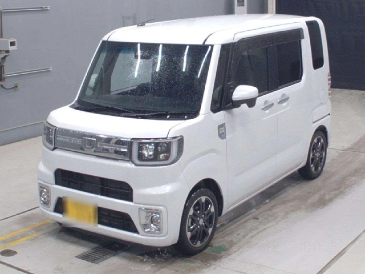 DAIHATSU WAKE LA700S 2022