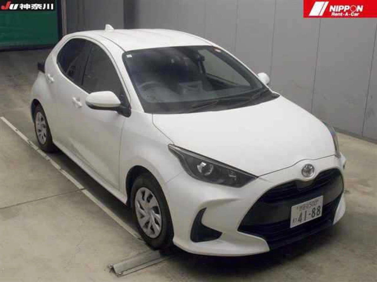 TOYOTA YARIS KSP210 2023