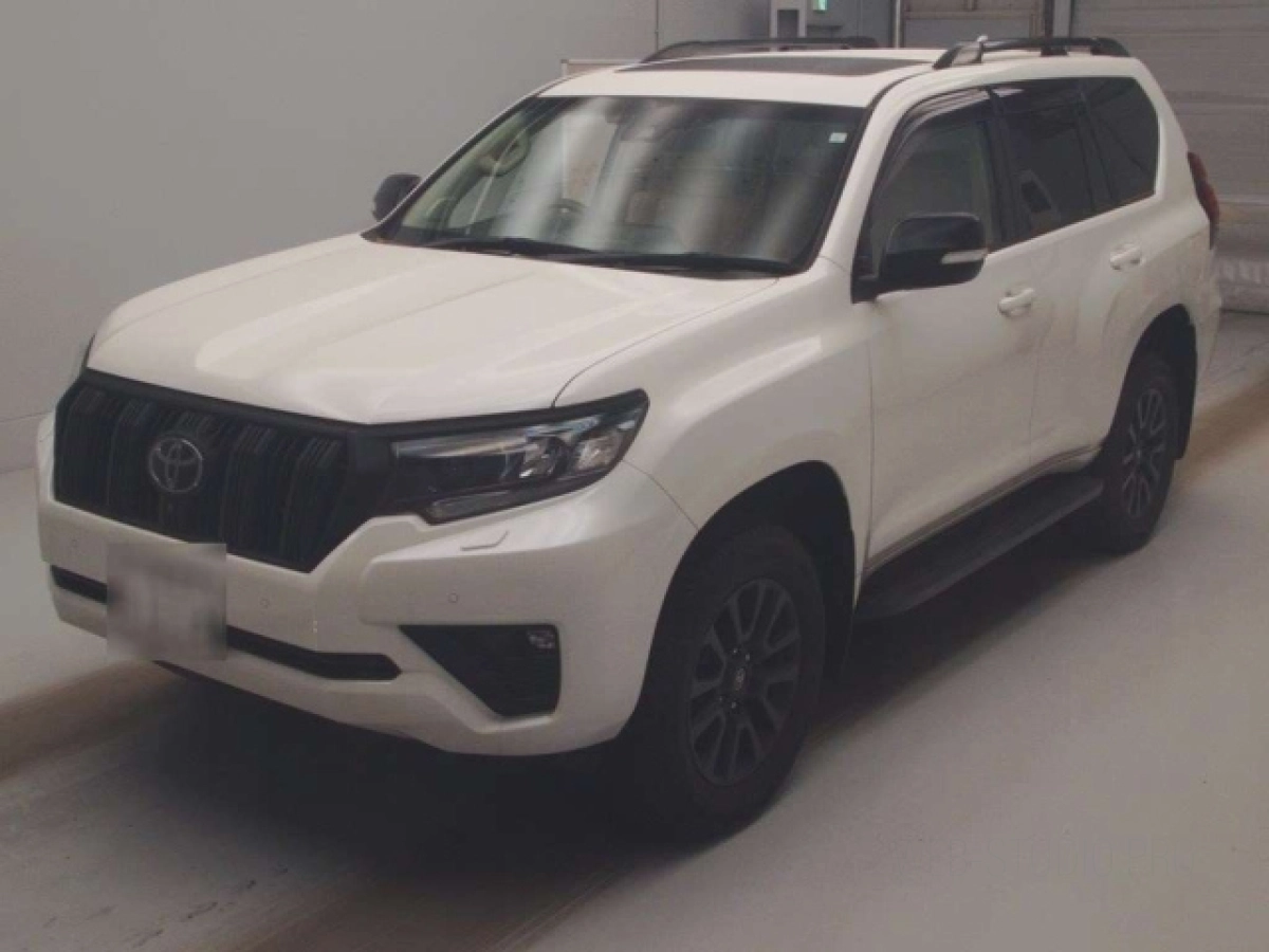 TOYOTA LAND CRUISER PRADO GDJ150W 2023