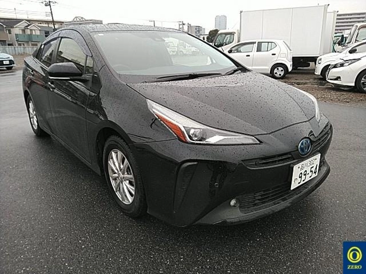 TOYOTA PRIUS ZVW51 2021