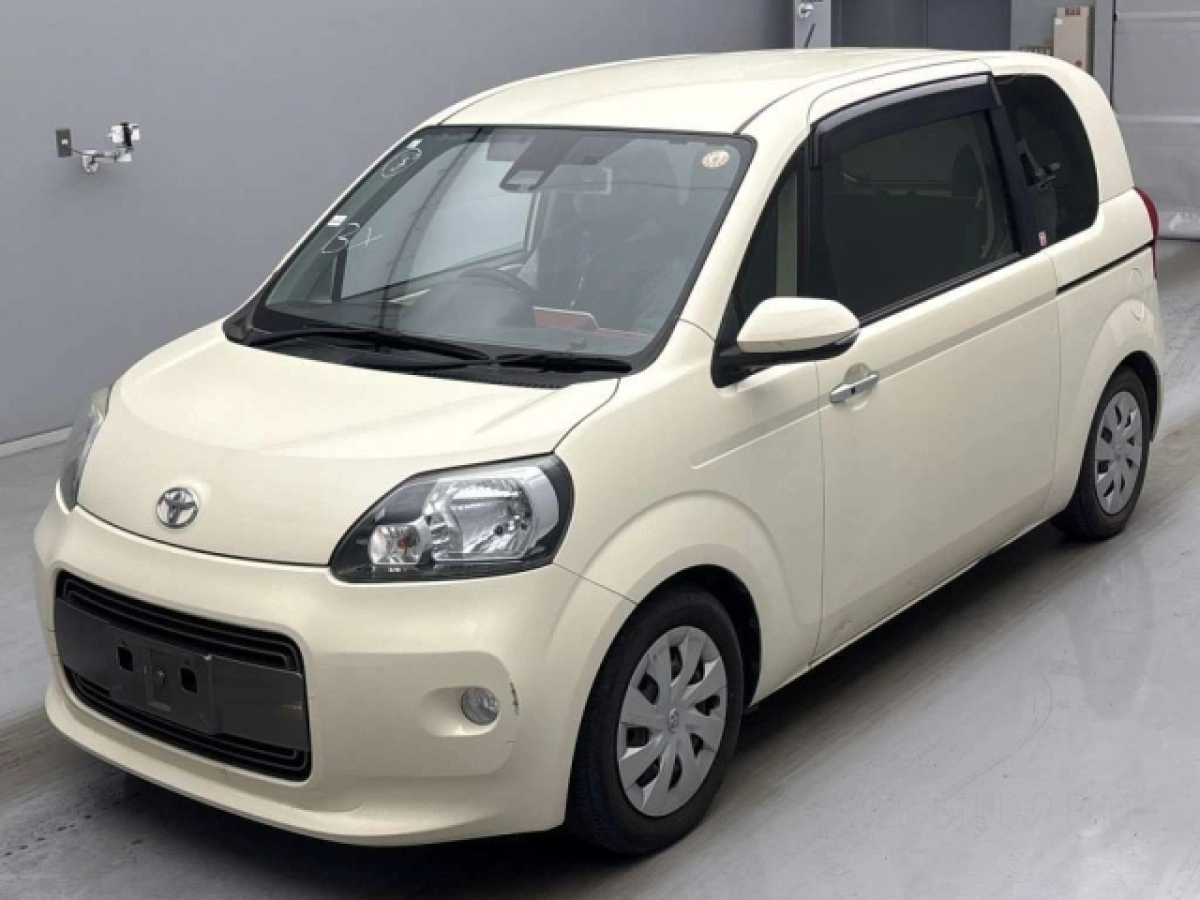 TOYOTA PORTE NSP141 2019