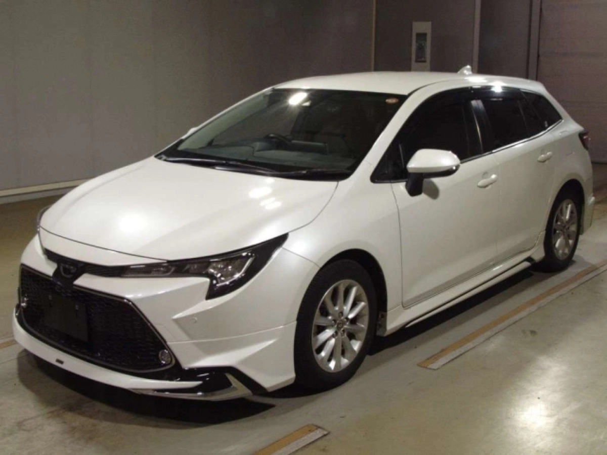 TOYOTA COROLLA TOURING ZRE212W 2019