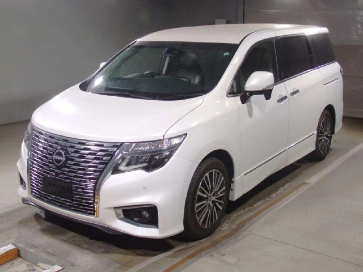 NISSAN ELGRAND TE52 2024