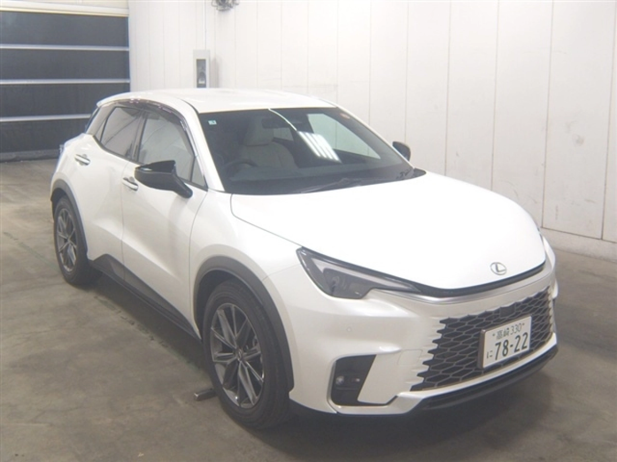 LEXUS LBX MAYH10 2025