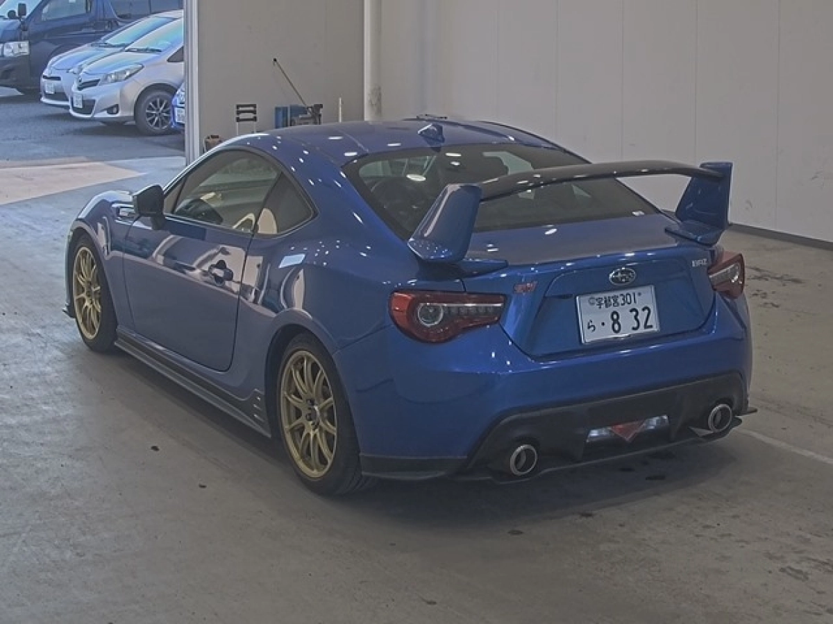 SUBARU BRZ