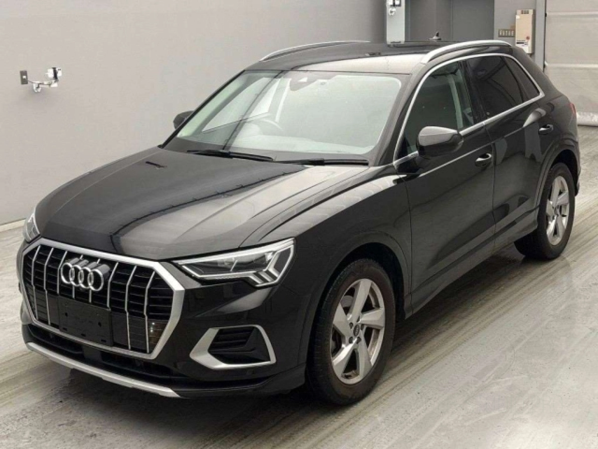 AUDI Q3 F3DPC 2021