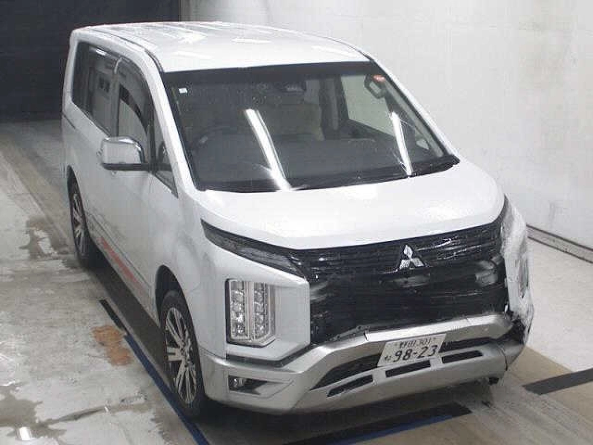 MITSUBISHI DELICA D5 CV1W 2024