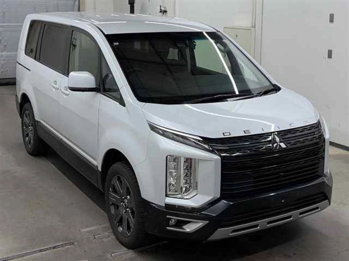 MITSUBISHI DELICA D5 CV1W 2022