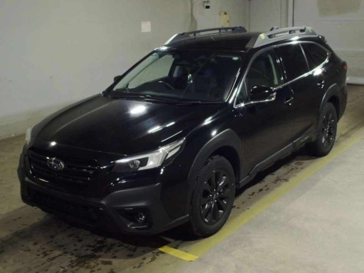 SUBARU LEGACY OUTBACK BT5 2024
