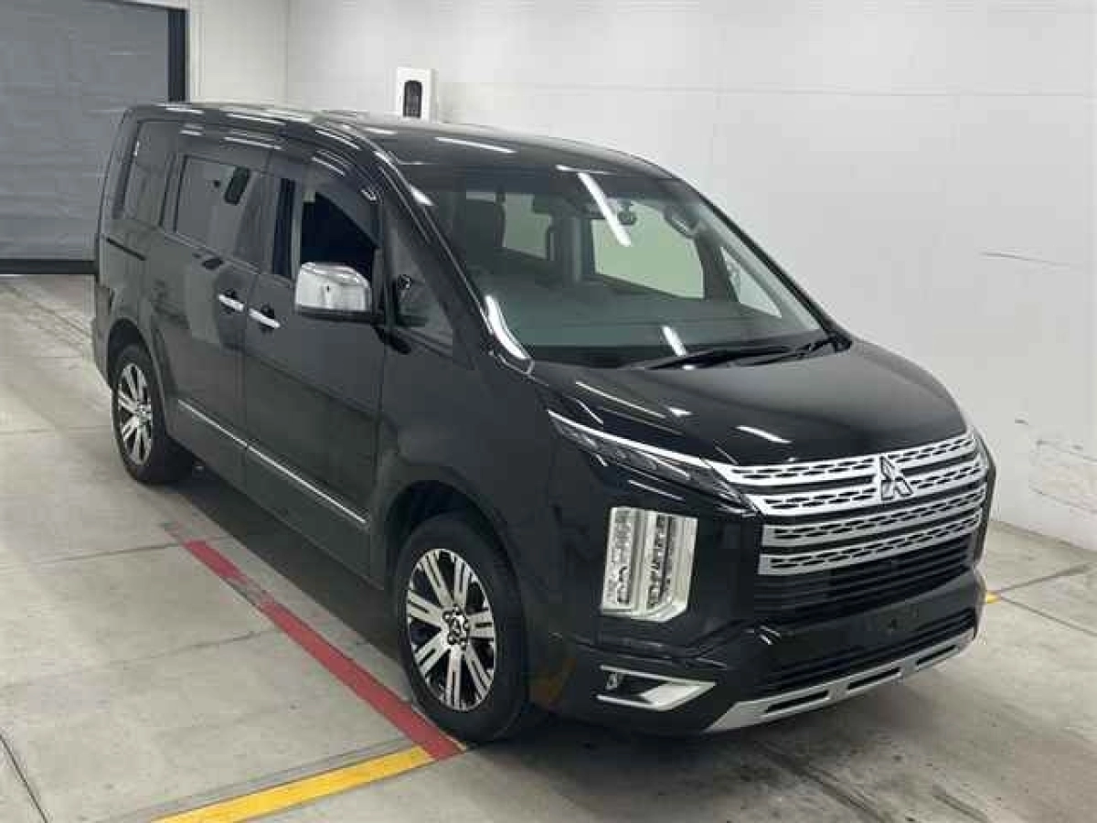 MITSUBISHI DELICA D5 CV1W 2022