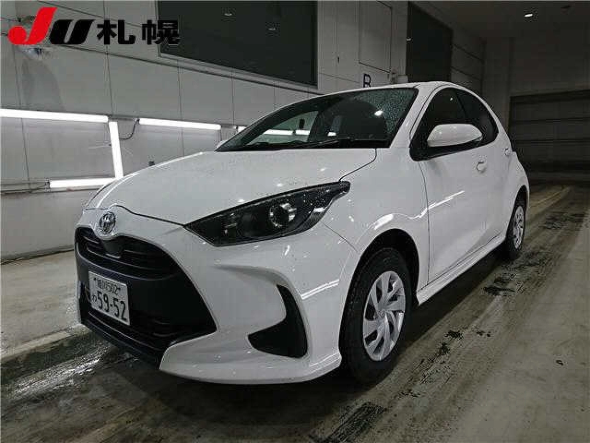 TOYOTA YARIS MXPA15 2023