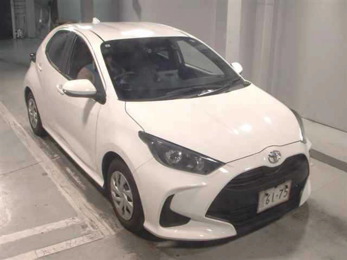 TOYOTA YARIS KSP210 2023