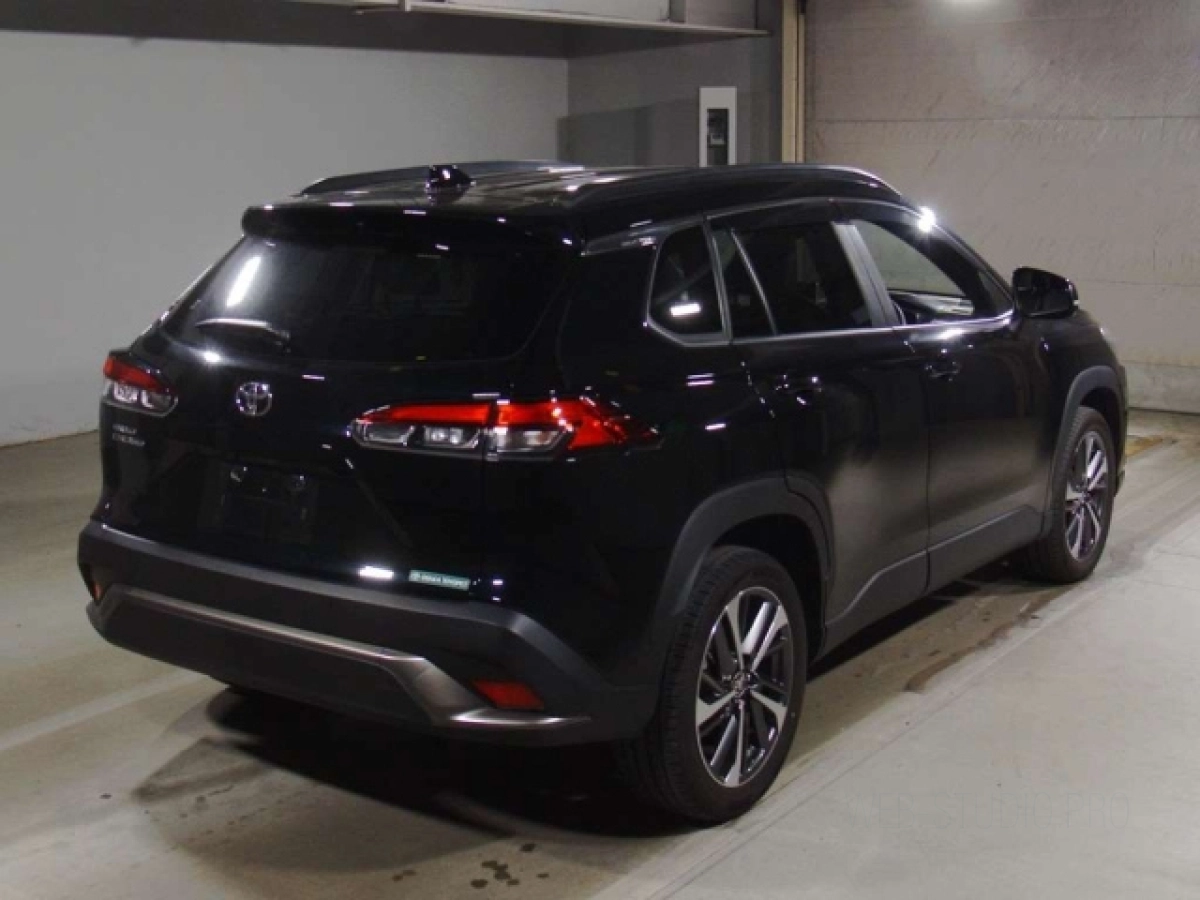 TOYOTA COROLLA CROSS