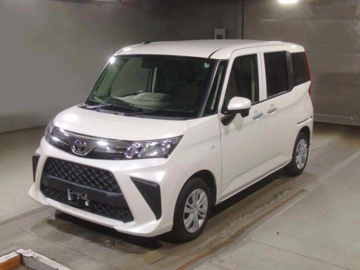 TOYOTA ROOMY M900A 2021