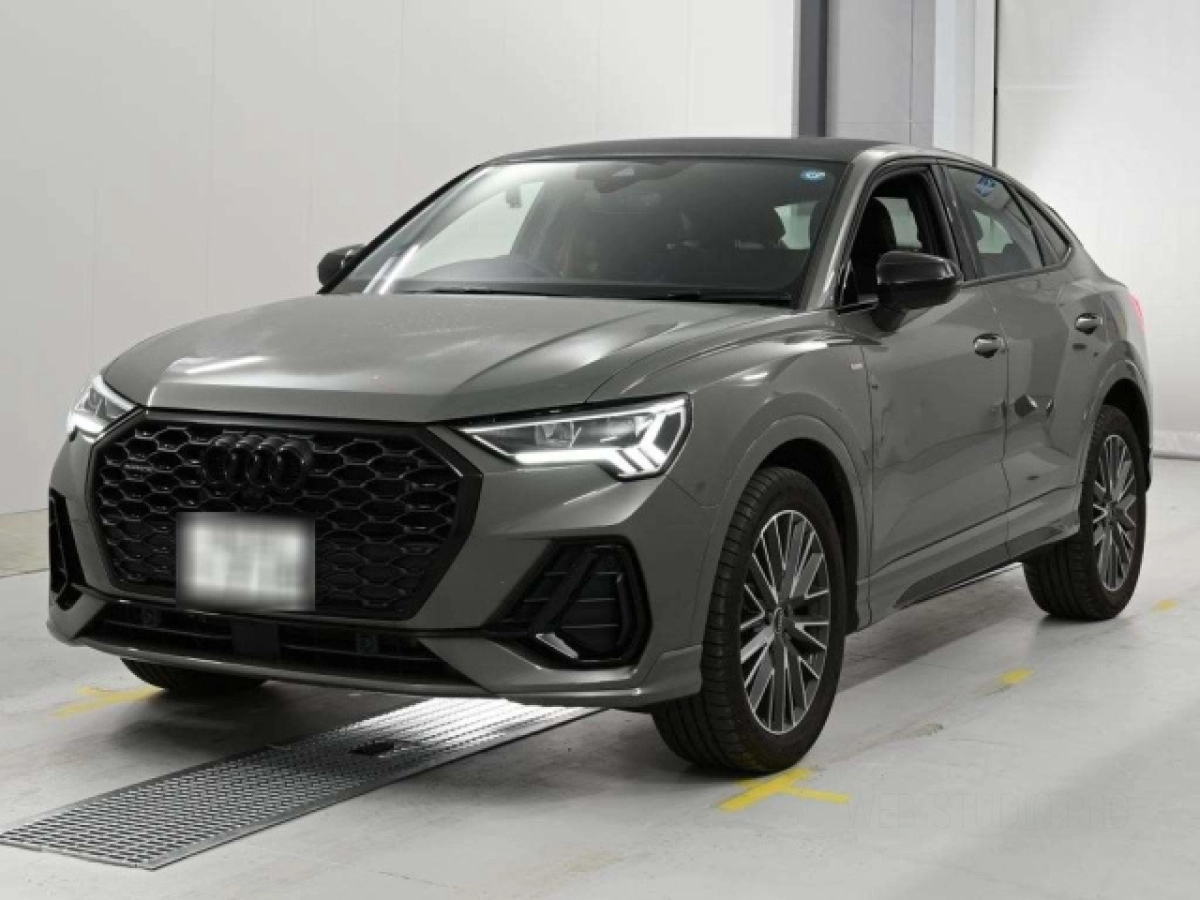 AUDI Q3 F3DFGF 2024