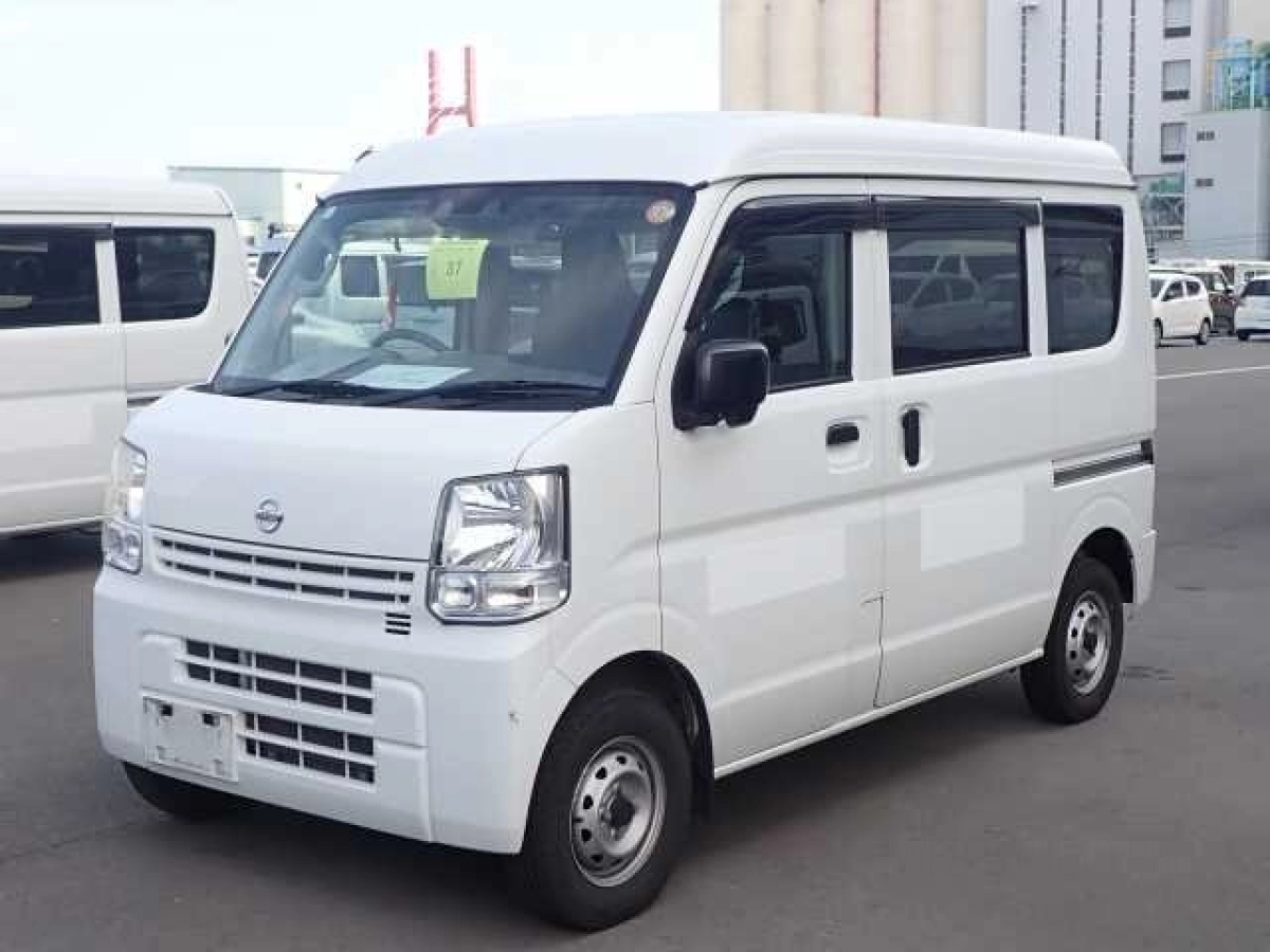 NISSAN CLIPPER VAN DR17V 2022