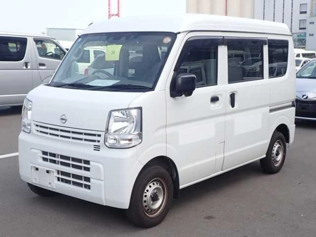 NISSAN CLIPPER VAN DR17V 2022