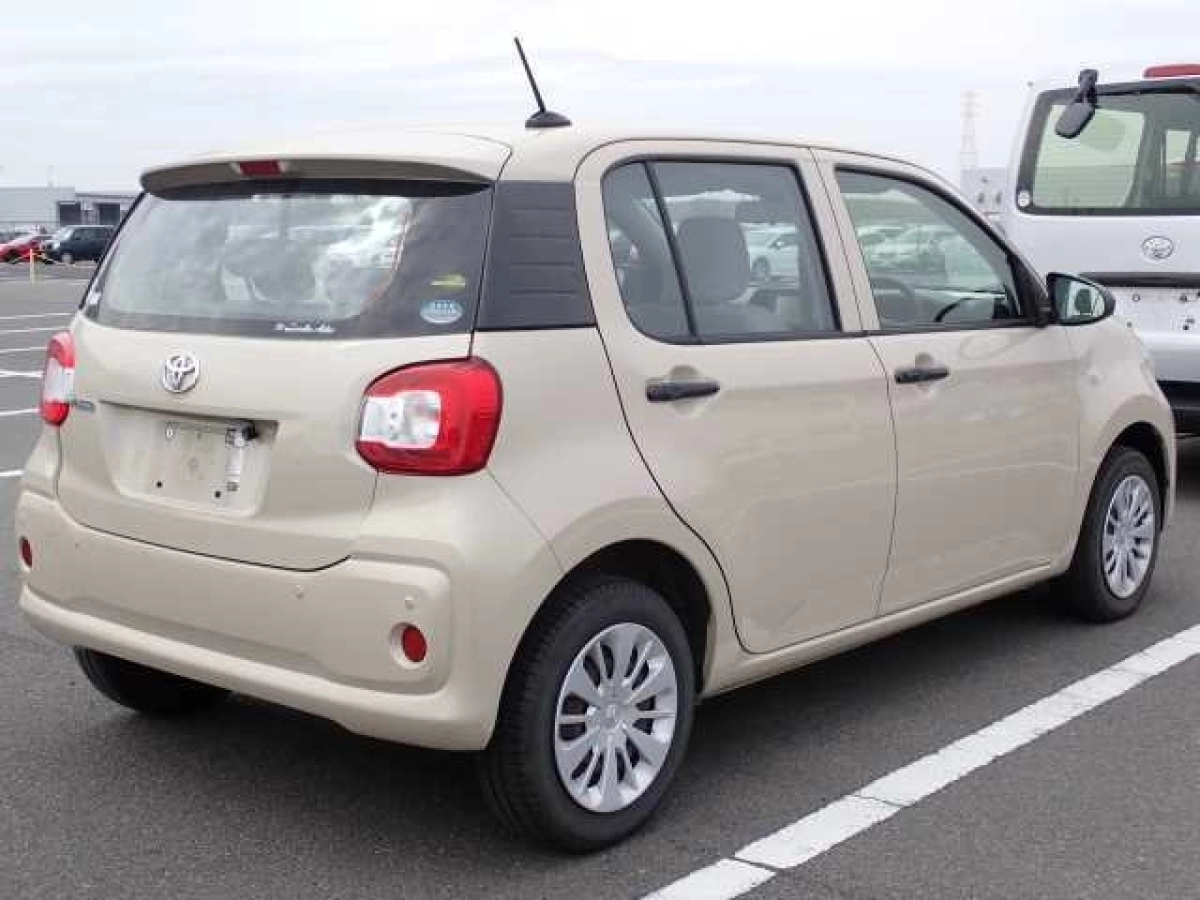 TOYOTA PASSO
