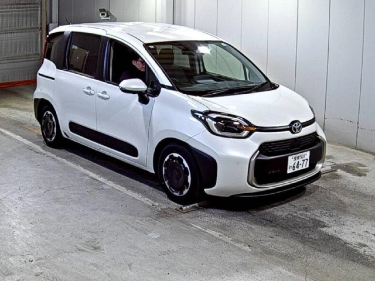 TOYOTA SIENTA MXPL10G 2024
