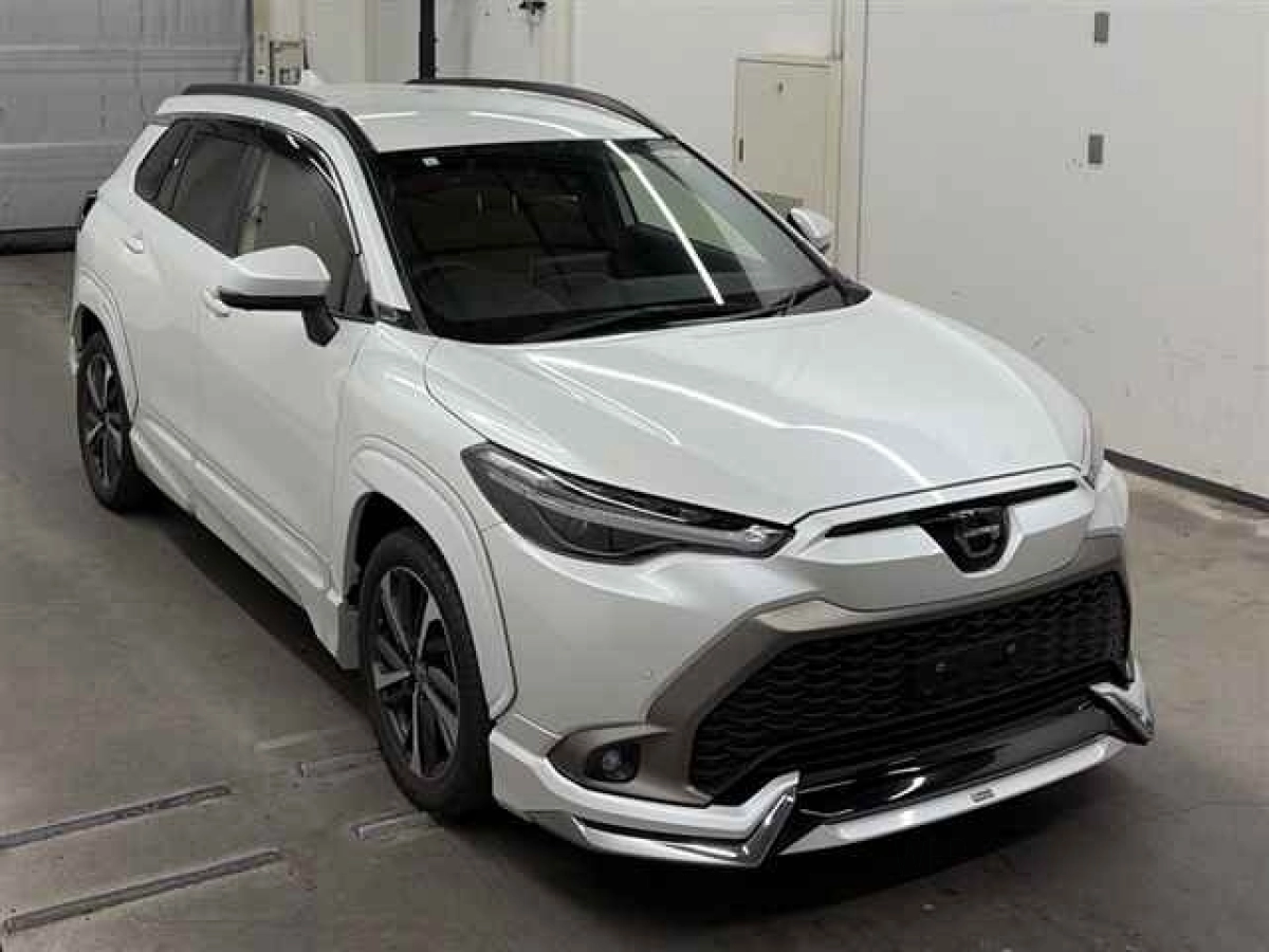 TOYOTA COROLLA CROSS