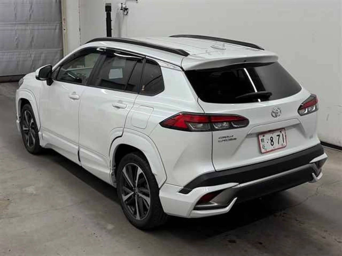 TOYOTA COROLLA CROSS