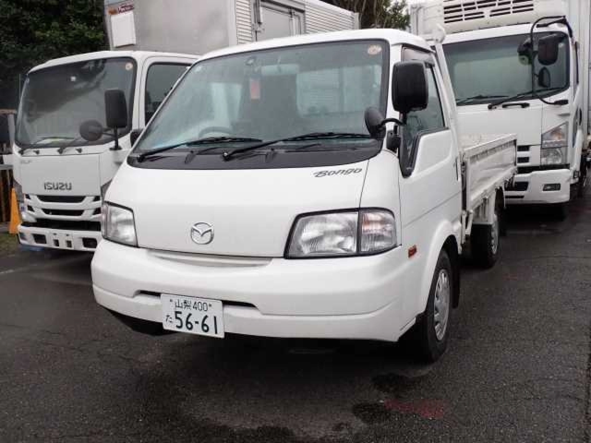 MAZDA BONGO SLP2T 2021