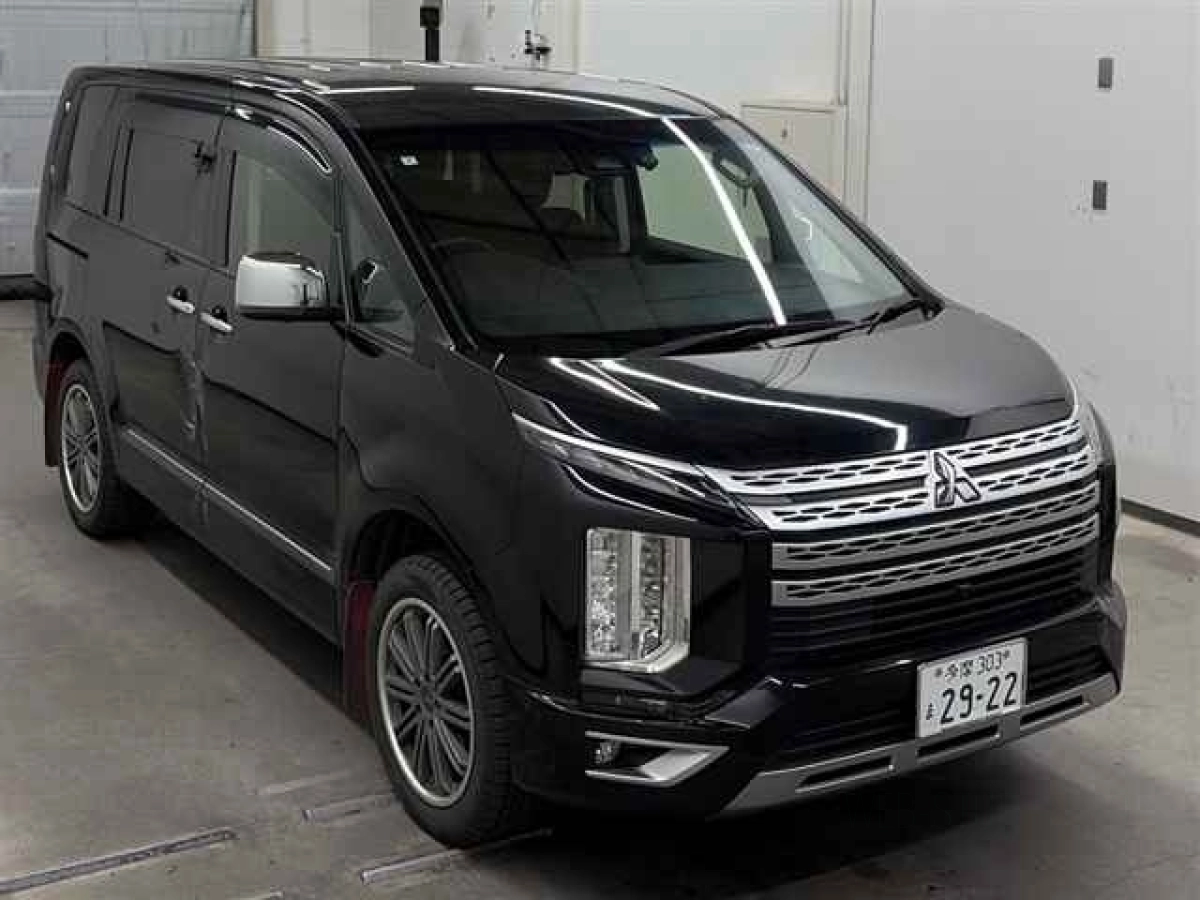 MITSUBISHI DELICA D5 CV1W 2022