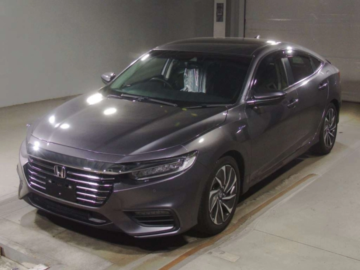 HONDA INSIGHT ZE4 2019