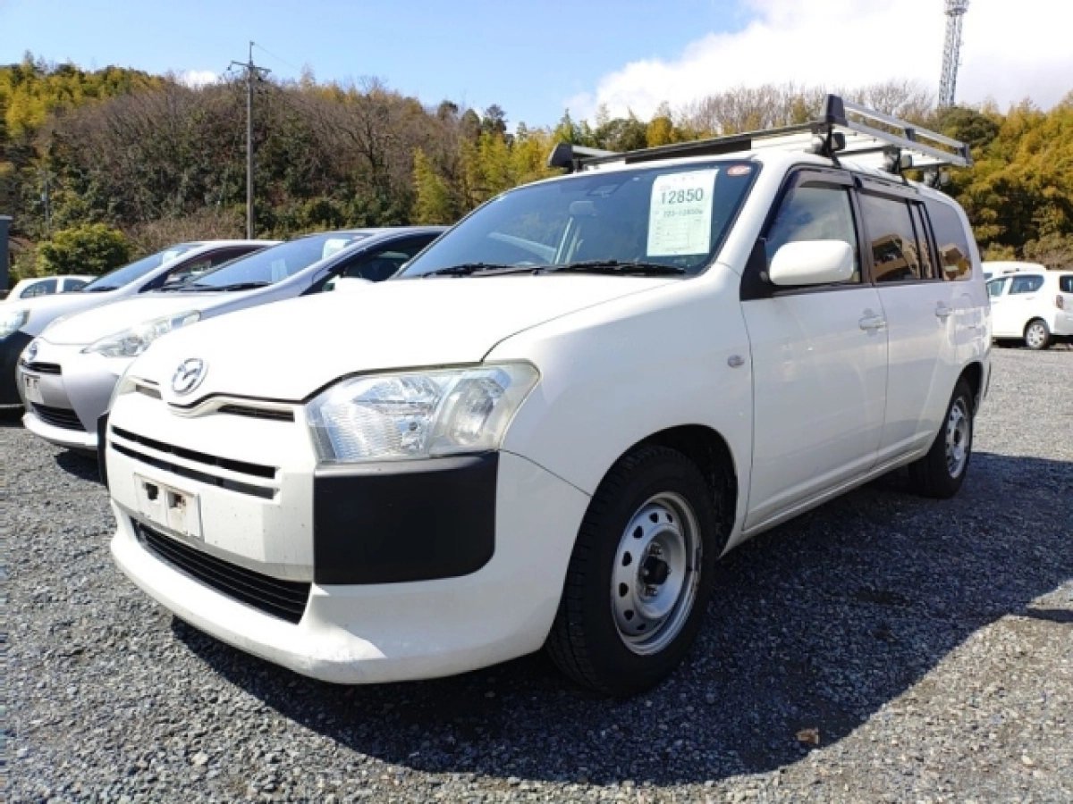 MAZDA FAMILIA VAN NCP160M 2019