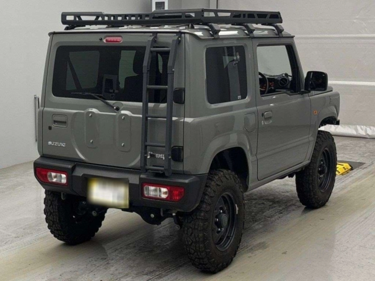 SUZUKI JIMNY