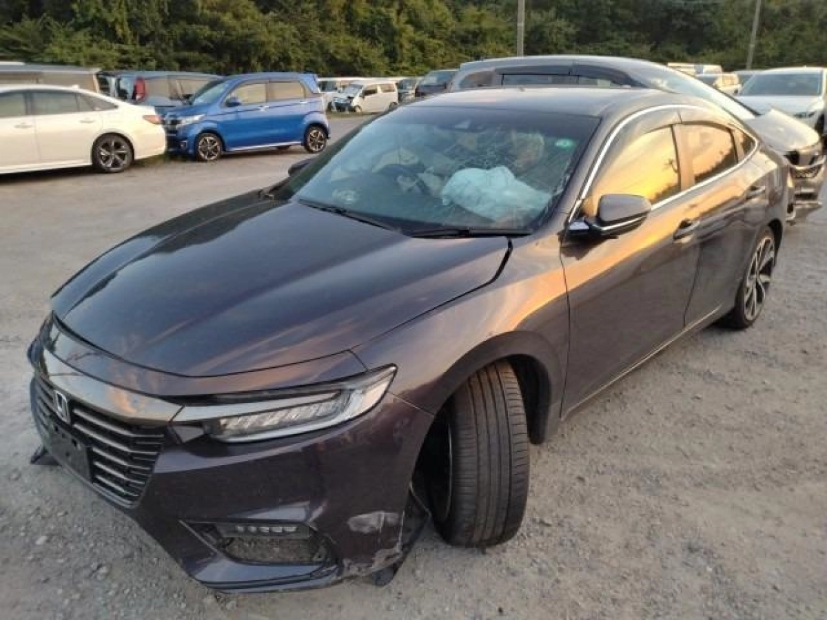 HONDA INSIGHT ZE4 2021