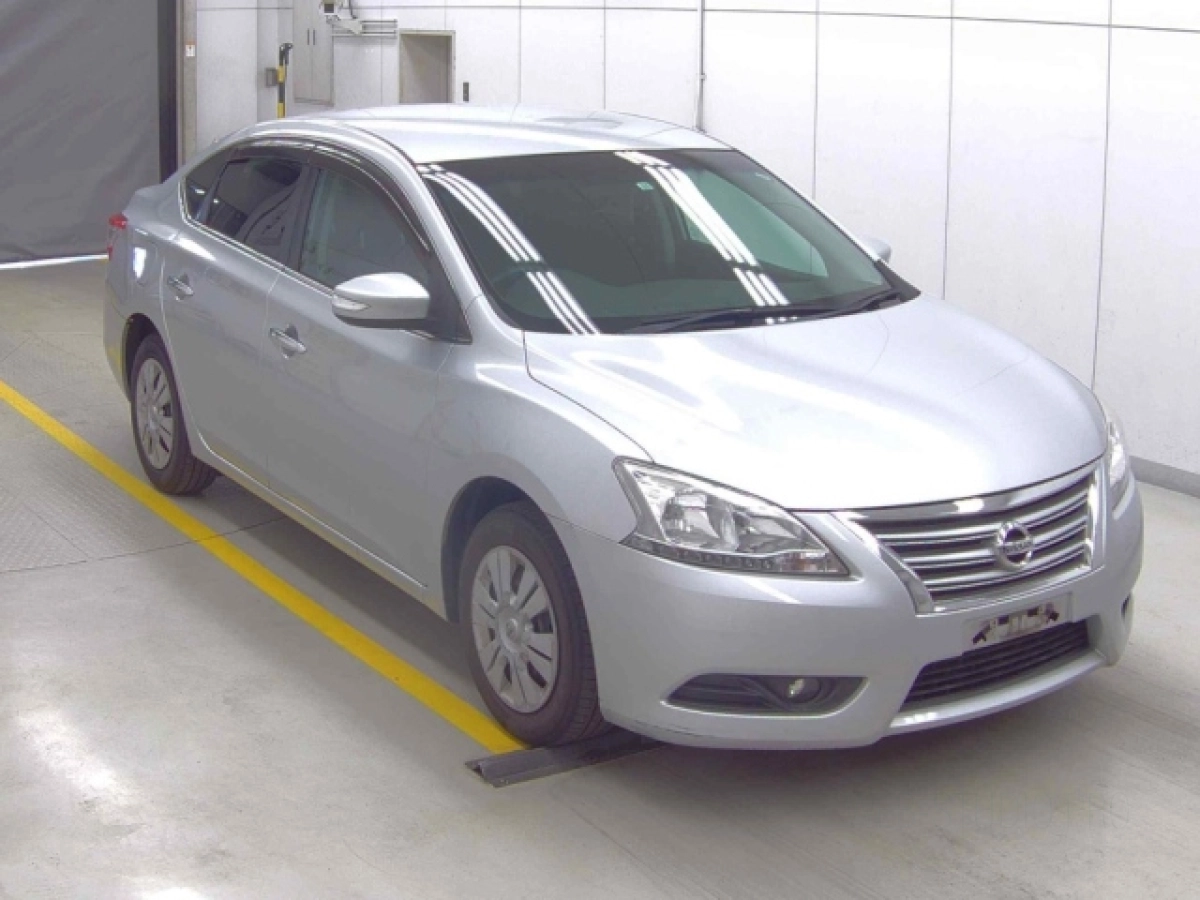 NISSAN SYLPHY TB17 2019