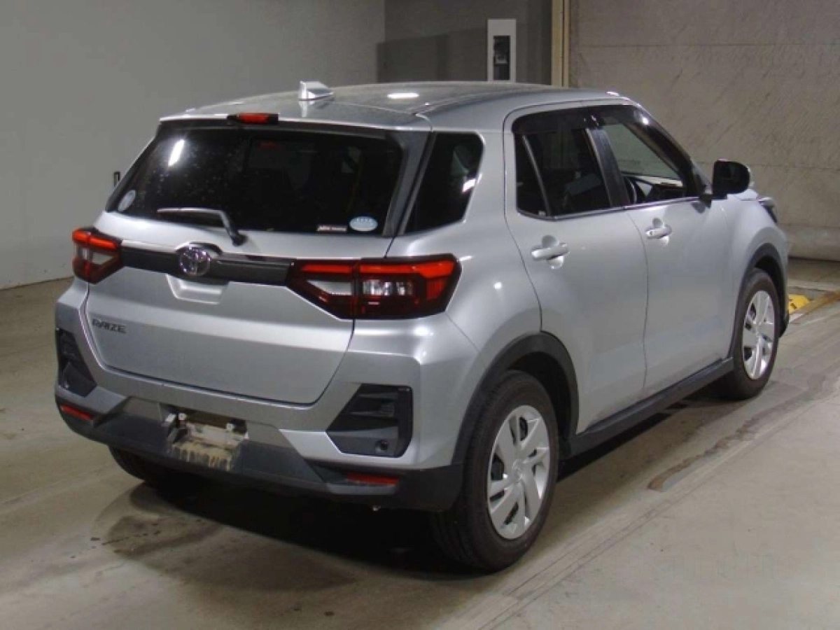 TOYOTA RAIZE