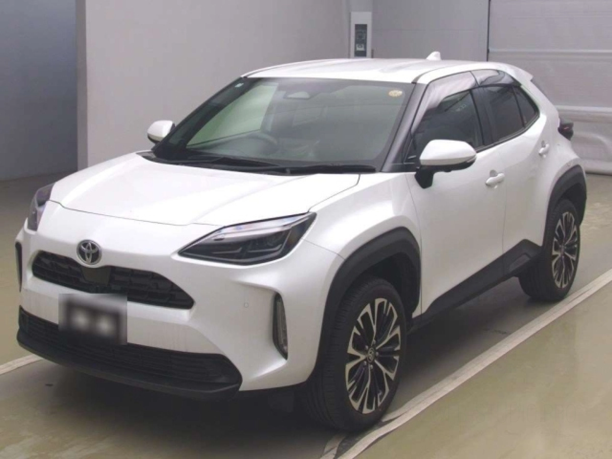 TOYOTA YARIS CROSS MXPJ10 2025