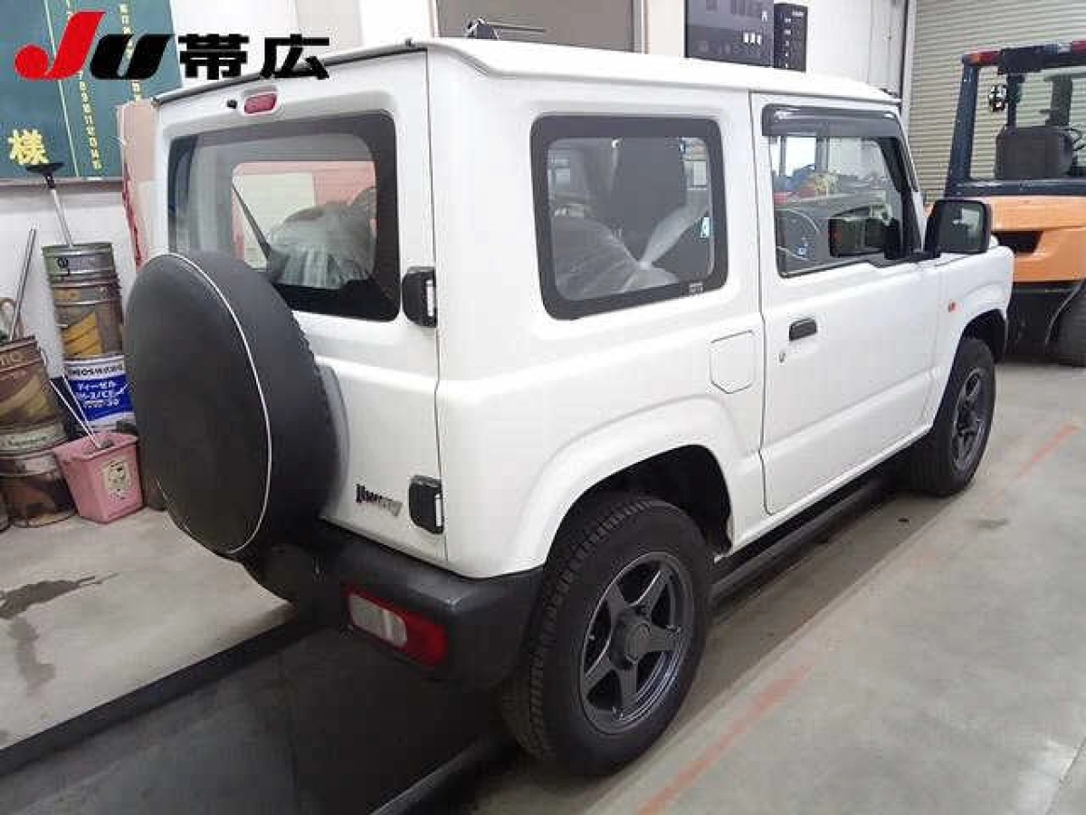 SUZUKI JIMNY