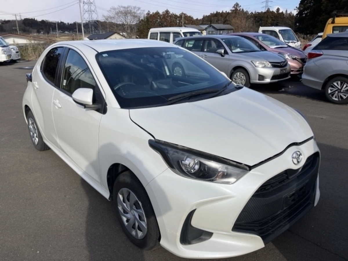 TOYOTA YARIS MXPA15 2021