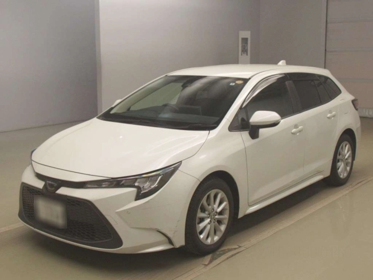 TOYOTA COROLLA TOURING ZRE212W 2020