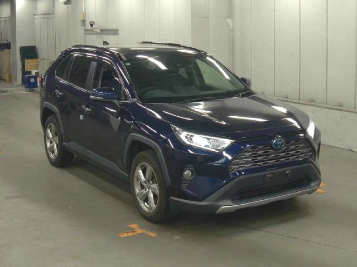 TOYOTA RAV4 AXAH54 2020